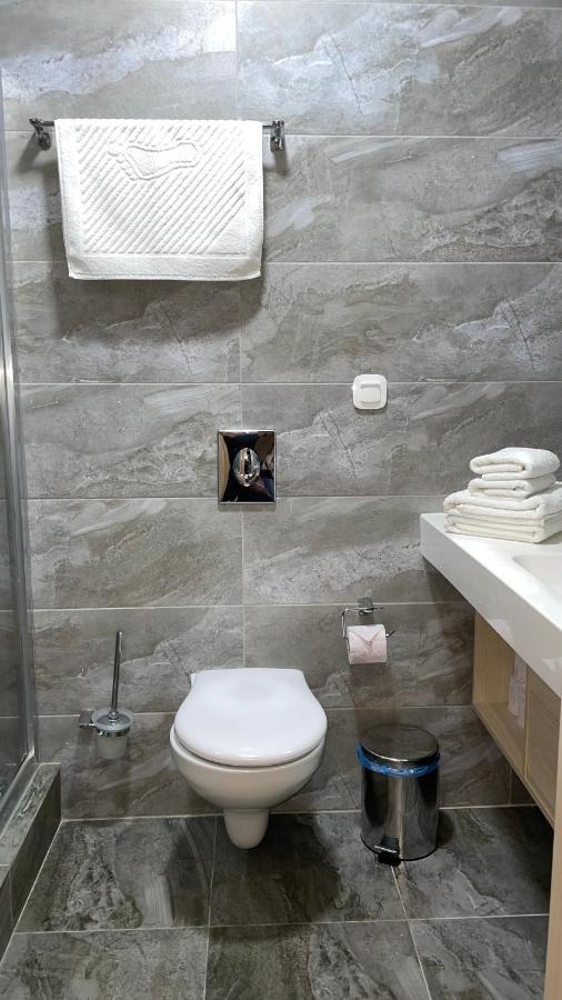 Ferienwohnung Yess Астана Exterior foto